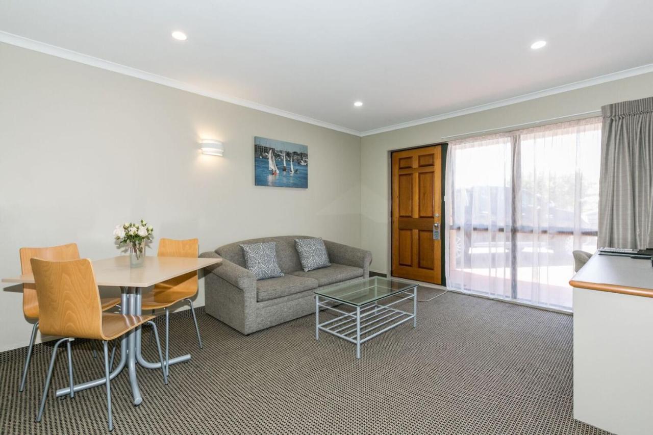 Fairley Motor Lodge Napier Esterno foto