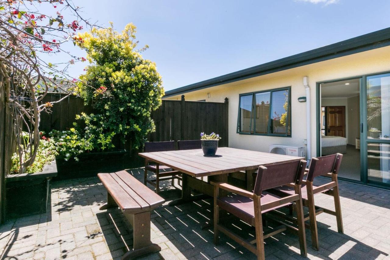 Fairley Motor Lodge Napier Esterno foto